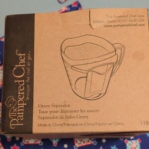 Pampered Chef Gravy Separator in Brown Box